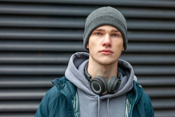 How Custom Packaging and Casual Winter Hoodies Can Strengthen Seasonal Brand Promotions?